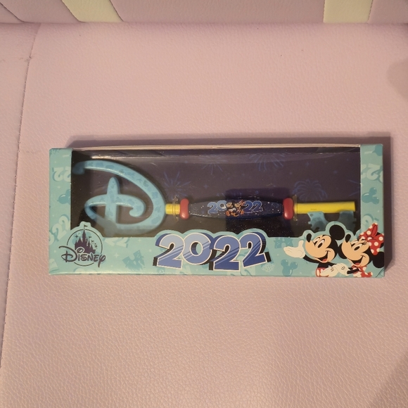 Disney Other - Disney 2022 Commemorative Key NIB